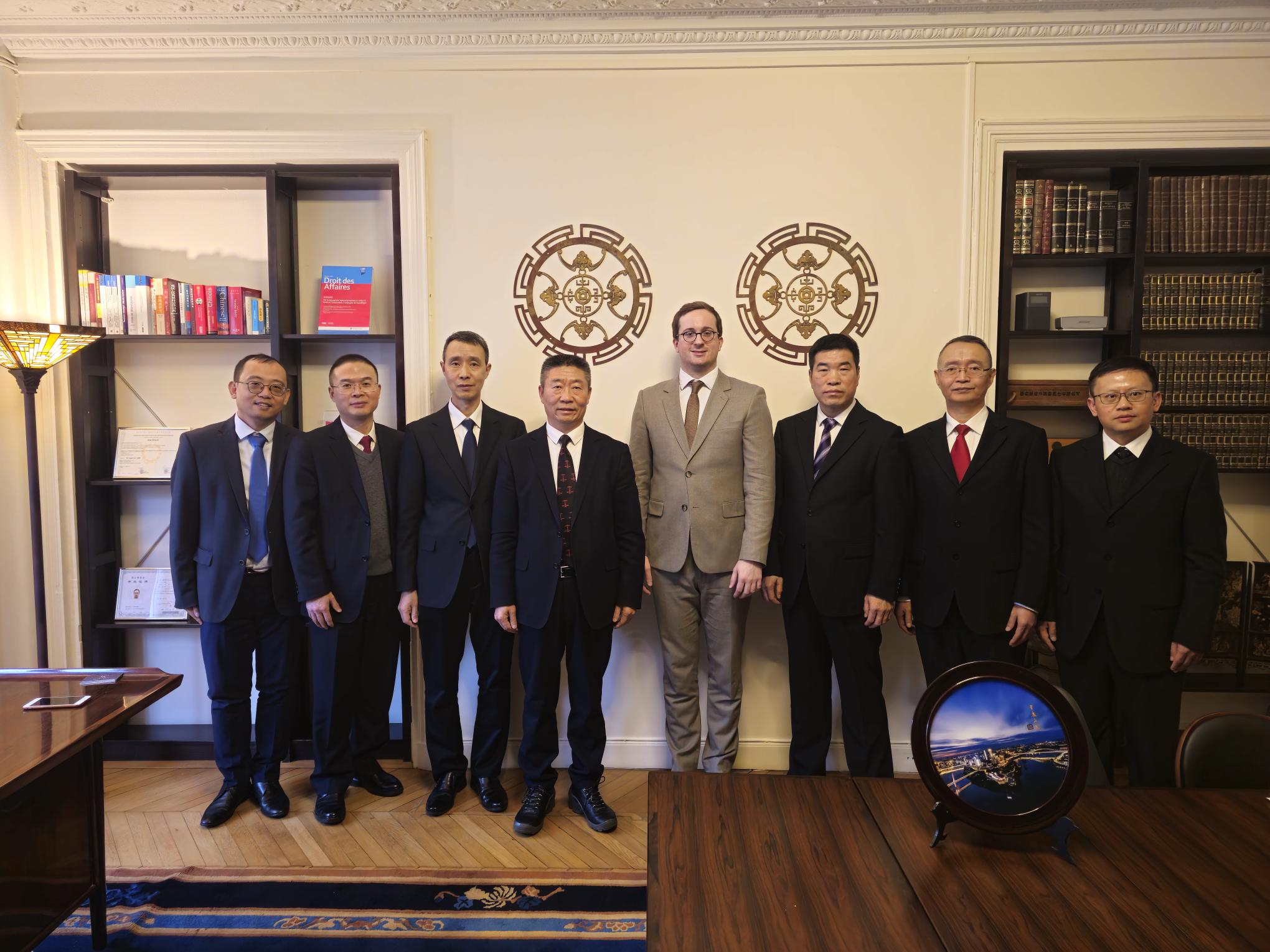 接待中国高级法官代表团